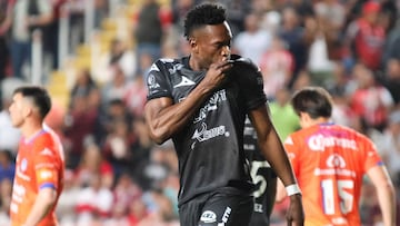 Diber Cambindo celebrates his goal 3-1 of Necaxa during the 8th round match between Necaxa and Mazatlan FC as part of the Liga BBVA MX, Torneo Clausura 2025 at Victoria Stadium, on February 21, 2025 in Aguascalientes, Mexico.
