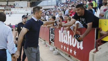 Aira, segundo t¨¦cnico destituido en Segunda Divisi¨®n