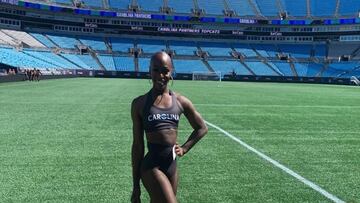 Justine Lindsay en el Bank of America Stadium.