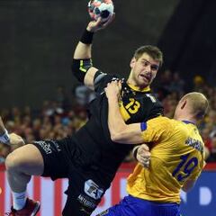 Aginagalde, otra vez clave en la importante victoria ante Suecia