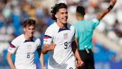 Cowell, 20, looks likely to join Chivas Guadalajara, despite interest in the San Jose Earthquakes youngster from AEK.