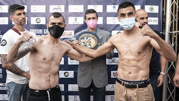 Andoni Gago y Karim Guerfi, en el pesaje previo a su combate.