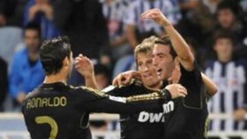 <b>CAYÓ ANOETA. </b>El coqueto estadio de la Real Sociedad no pudo frenar al sólido Madrid de Mourinho, que sólo ha recibido un gol (del Levante) en sus seis salidas ligueras.