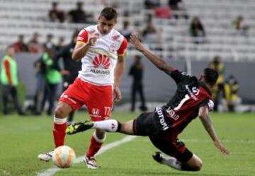 Un cauto Santa Fe espera a Atlas de México en el estadio Jalisco. Primer partido del Grupo 1 en Copa Libertadores. Segundo tiempo a favor del equipo colombiano.