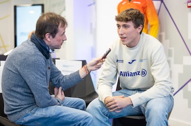 El lanzador del futuro estudia electricidad y sueña “con ser olímpico”