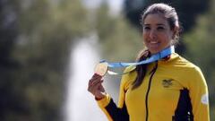 María José Uribe gana oro en golf femenino