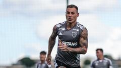 El calvario de Edu Vargas sigue