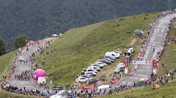 Panorámica de aficionados presentes en la 12ª etapa del Tour de Francia.