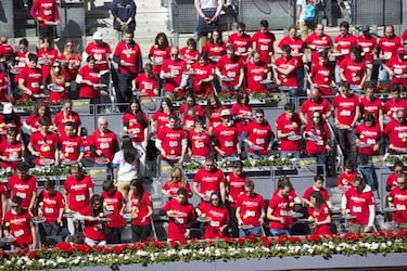 Récord en Madrid: 2.400 personas golpeando simultáneamente una pelota de tenis con su raqueta