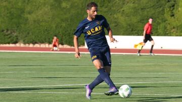 Sergio Mora durante un partido con el UCAM Murcia.