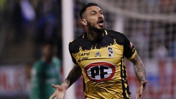 Pinilla: "Universidad Católica ganará fácilmente el torneo"