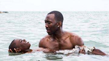 Moonlight arrasa en los Premios Esp&iacute;ritu Independiente y muestra posibiliades de cara a los Oscar.