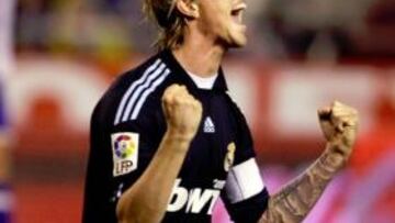 Guti.