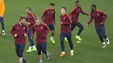 El Roma se entren&oacute; ayer en el Estadio de la Cer&aacute;mica consciente de su papel de favorito.