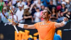 Rafael Nadal celebra la victoria ante Jack Draper en su debut en el Open de Australia 2023.