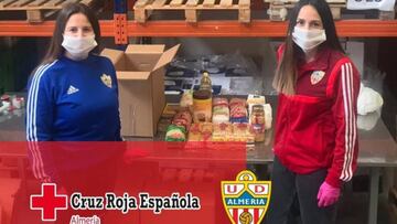 El Almería entrega tres toneladas de alimentos a 400 familias