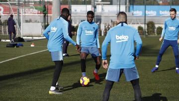 Umtiti aprieta: quiere entrar el domingo en la lista para Lyon aunque no tenga el alta