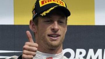 Button: "Red Bull volverá a tener una ligera ventaja"