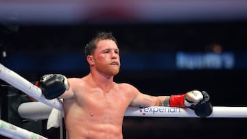 Mike Tyson desaira a Canelo y corona a Crawford