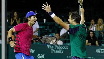 Peralta y Zeballos celebran el título en el ATP de Houston