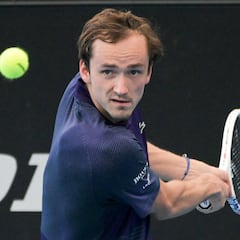 Medvedev: “Jugar contra Nadal y Djokovic es un privilegio”
