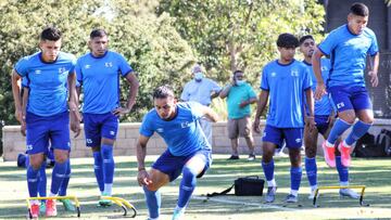 El Salvador vuelve a la tierra de Los Ángeles después de dos años de haber jugado y vencido a los chapines con goles de David Rugamas y Bryan Tamacas.