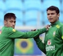 Thiago Silva no votó a Neymar porque pensaba que no podía