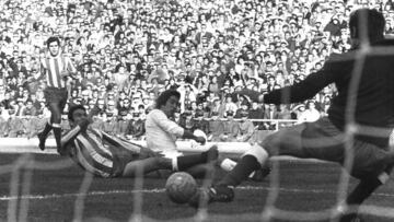 El Valencia no gan&oacute; en el Vicente Calder&oacute;n hasta 1971, con gol de Quino Sierra. 