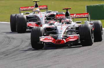 Todos los coches de Fernando Alonso en la F1