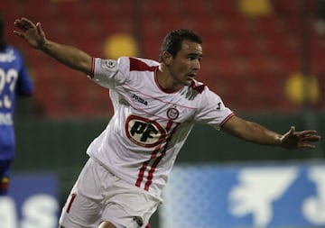 Apertura 2011: Matías Urbano (Argentina), con 12 goles, por San Felipe. Anotó un gol cada 124 minutos.