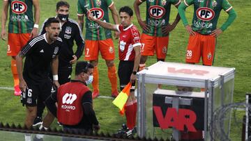 Los sabrosos diálogos del plantel albo y Gilabert por el lío del penal no cobrado