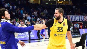 Álex Abrines y Nikola Mirotic, la pasada temporada en Estambul, en la visita al Efes en la Euroliga.