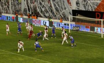 0-1. Primer gol San José.