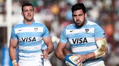 Argentinas Los Pumas Guido Petti (R) runs with the ball during the rugby union international test match bewteen Argentina and Scotland at 23 de Agosto Stadium in San Salvador de Jujuy, Jujuy, Argentina on July 2, 2022. (Photo by Pablo GASPARINI / AFP) (Photo by PABLO GASPARINI/AFP via Getty Images)