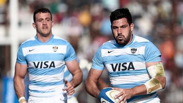 Argentinas Los Pumas Guido Petti (R) runs with the ball during the rugby union international test match bewteen Argentina and Scotland at 23 de Agosto Stadium in San Salvador de Jujuy, Jujuy, Argentina on July 2, 2022. (Photo by Pablo GASPARINI / AFP) (Photo by PABLO GASPARINI/AFP via Getty Images)