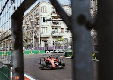 Charles Leclerc durante el Gran Premio de Azerbaiyán.