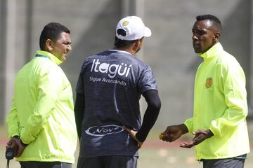 El exjugador de la Selección Colombia llega al FPC tras dirigir categorías infantiles del Atlético de Madrid.