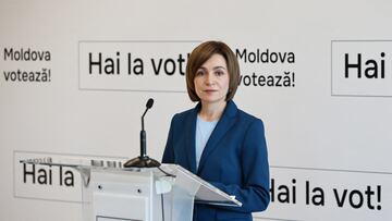 Moldova's incumbent President and presidential candidate Maia Sandu attends a press conference in Chisinau, Moldova October 21, 2024. REUTERS/Vladislav Culiomza