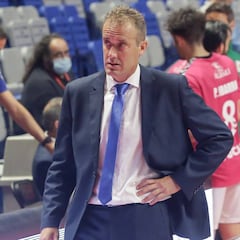 David Ramos, mejor entrenador de la LNFS 2019-2020