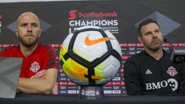 Toronto reconoce la cancha del estadio Akron, casa de las Chivas