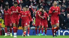 Soccer Football - Premier League - Liverpool v Norwich City - Anfield, Liverpool, Britain - February 19, 2022 Liverpool&#039;s Luis Diaz celebrates scoring their third goal with Mohamed Salah REUTERS/Peter Powell EDITORIAL USE ONLY. No use with unauthoriz