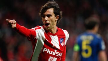 Joao Felix celebra su gol al Manchester United.