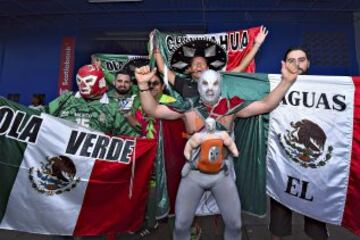 Así vivieron los aficionados de la Selecta y de la escuadra tricolor el partido de esta noche en el Cuscatlán.