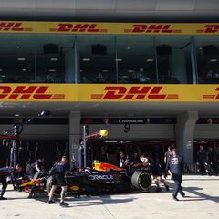 ¡A lo Checo Pérez! Los mensajes de radio de Liam Lawson en China que desnudan sus problemas en Red Bull