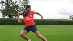 Wenger: "Hay una ligera opción de que Alexis juegue ante el City"