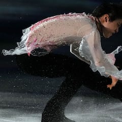 Hanyu no competirá en el Mundial tras su lesión en Pekín