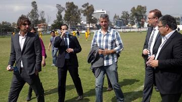 Miguel Ángel Gil Marín en un viaje a México para inaugurar una escuela de fútbol del Atlético de Madrid.