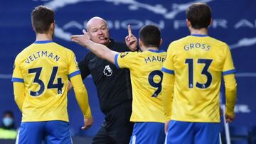 Soccer Football - Premier League - West Bromwich Albion v Brighton &amp; Hove Albion - The Hawthorns, West Bromwich, Britain - February 27, 2021 Brighton &amp; Hove Albion&#039;s Neal Maupay remonstrates with referee Lee Mason after a goal is disallowed P