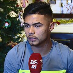 Paulo Díaz: "Espero jugar algún día en la Premier League"