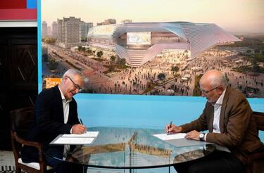 Ribó y Roig firman el contrato de la concesión del suelo del Arena